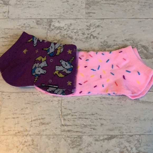 Cute Kawaii Unicorn Socks Bundle - Picture 5 of 7